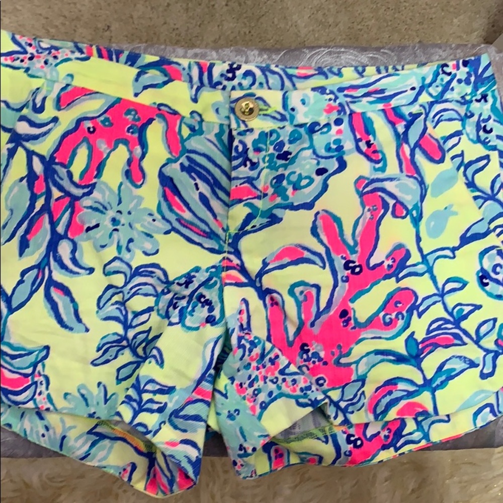 Lilly Pulitzer Coral shorts